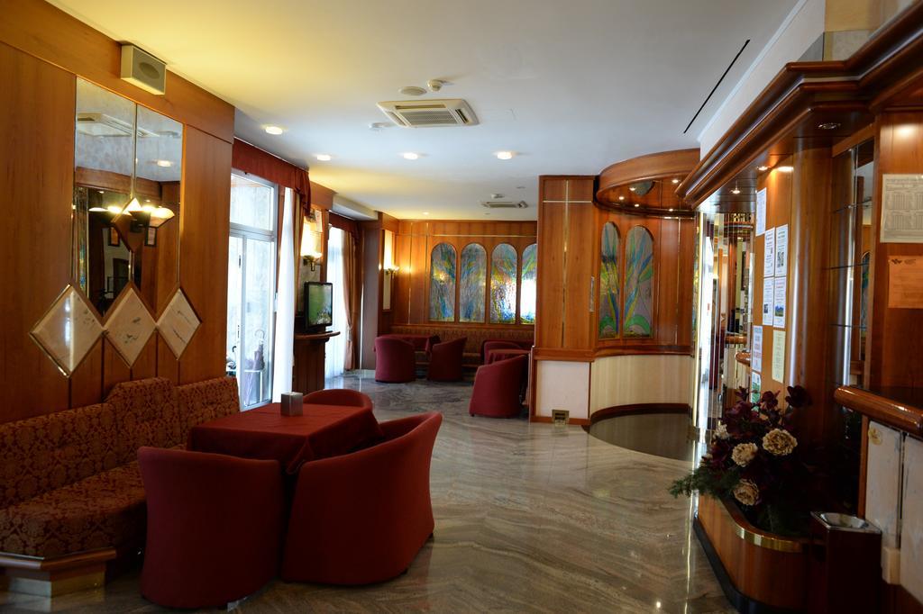קומאנו טרמה Hotel Posta מראה חיצוני תמונה